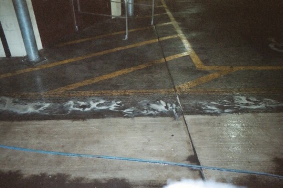 parking garage pressure washing Chicago